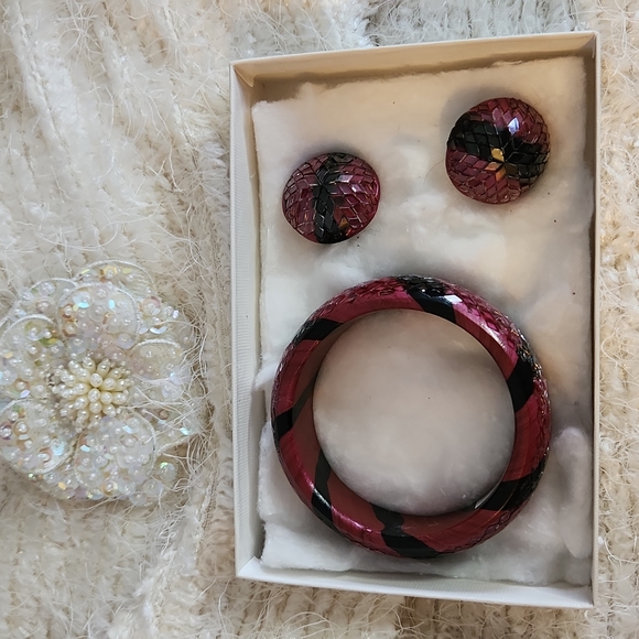 🌺Stunning VTG Barkhor India glass overlay Bracelet/Clip Earrings Pink/Black - Picture 4 of 8